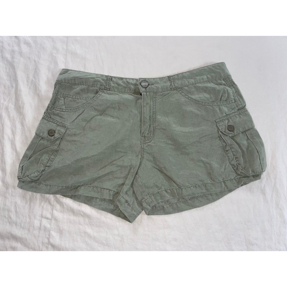 Sanctuary 100% Tencel Surplus Style Cargo Shorts. Washed Olive, Size 28. GUC!!
